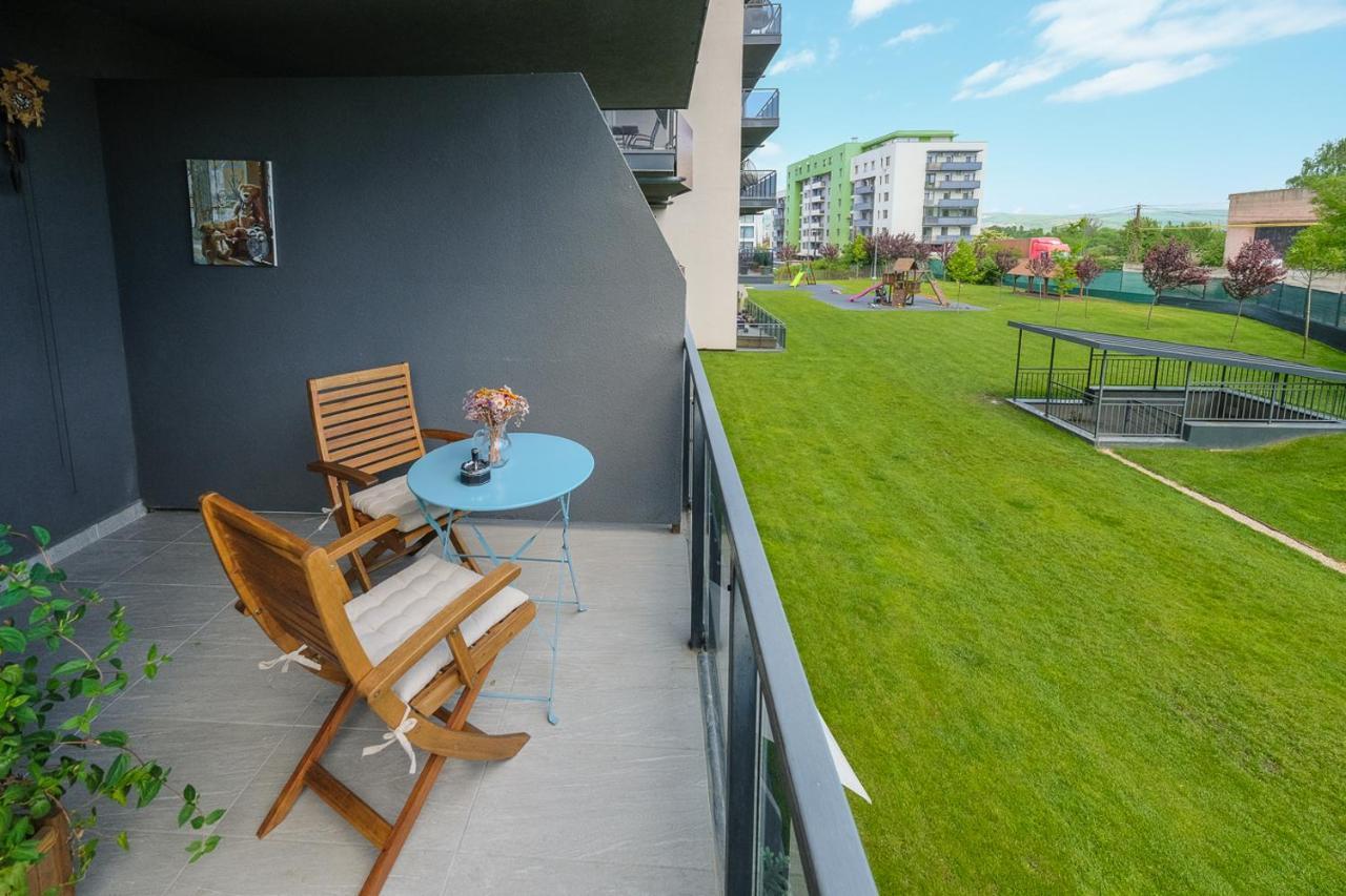 Grand Park Blue Iulius Mall Lägenhet Cluj-Napoca Exteriör bild
